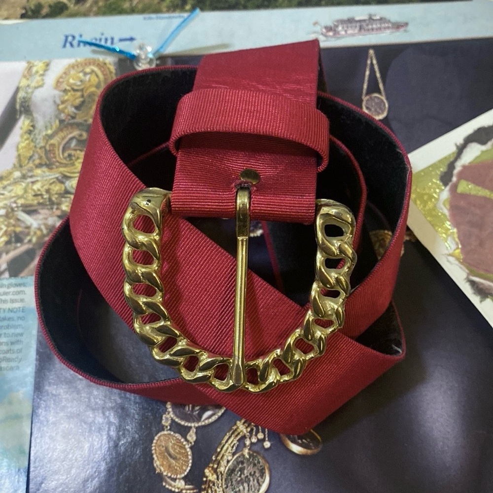Fabulous Red Vintage AXCESS belt
